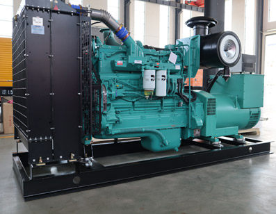鋒發(fā)100KW康明斯柴油發(fā)電機(jī)多少錢(qián) 鋒發(fā)100KW康明斯柴油發(fā)電機(jī)多少錢(qián)